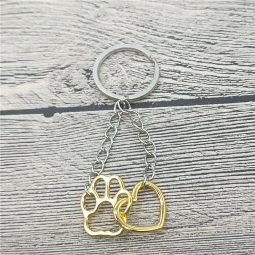 Hollow Pet Paw Footprint Keychain Shellhard Cute Animal Dog Cat Love Heart Pendant Keychain For Women Girls Jewelry Keychain