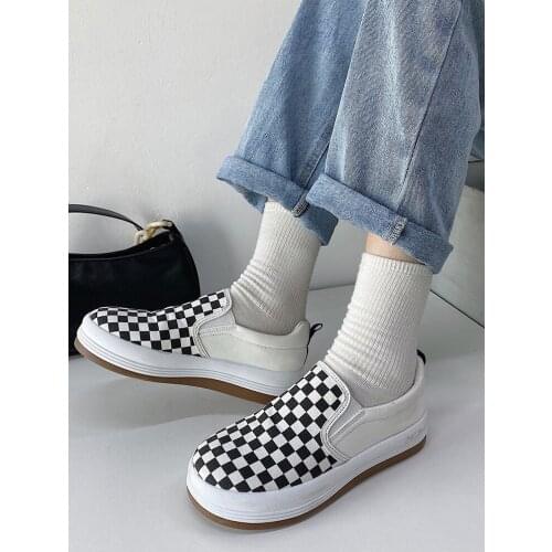 2021 spring and autumn new ladies Korean checkerboard black and white plaid canvas shoes Harajuku all-match casual shoes
