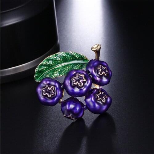 Charm Purple Enamel Pin Blueberry Brooches Women Mens Jewelry Alloy Plant Fruit Brooch Pins Girls' Hat Bag Broche Badge Gifts