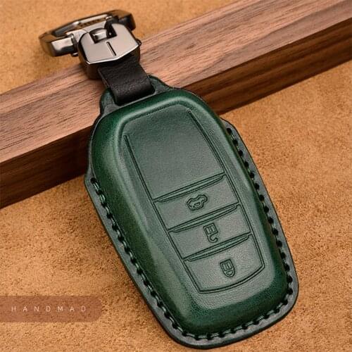 Genuine Leather Car Key Case Cover Fob For Toyota C-HR Rav4 Auris Avensis Prius Camry Corolla Land Cruiser 200 Prado Car Styling