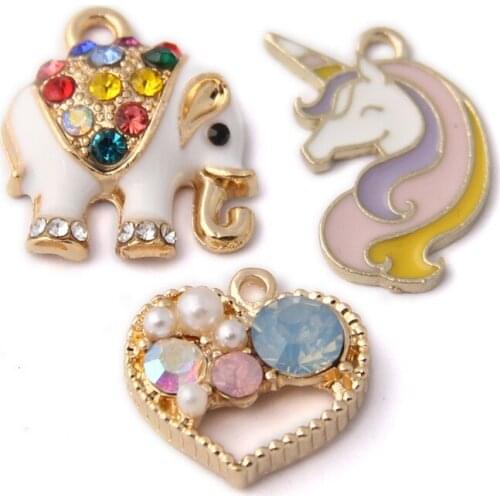 Colorful Rhinestone Animal Elephant Charms 10pcs Cute Horse Crystal Alloy Heart Necklace Pendants DIy Jewelry Findings Ornaments
