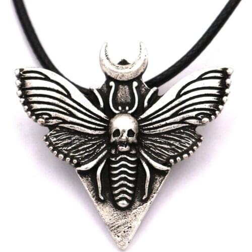 Dropshipping Talisman Insect Jewelry Wicca Moon Animal Moth Accessories skull Head Moth Pendant Necklace For Women Man Gift