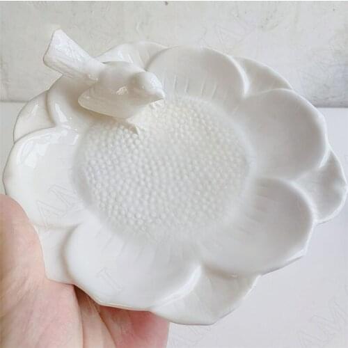 European Ceramic Plates Little Bird Decorative Fruit Salad Plate Relief Craft Breakfast Cake Dishes Home Kitchen Tableware