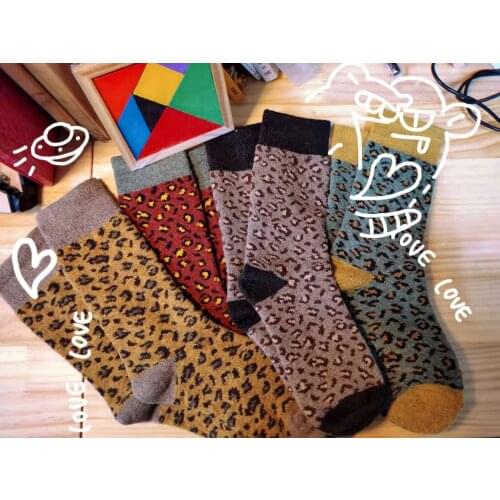 Spring New Tube Socks Japanese Leopard Print Ladies Net Red Wool Warm Fashion Outside Wear All-Match Ins Piles Of Retro Colors