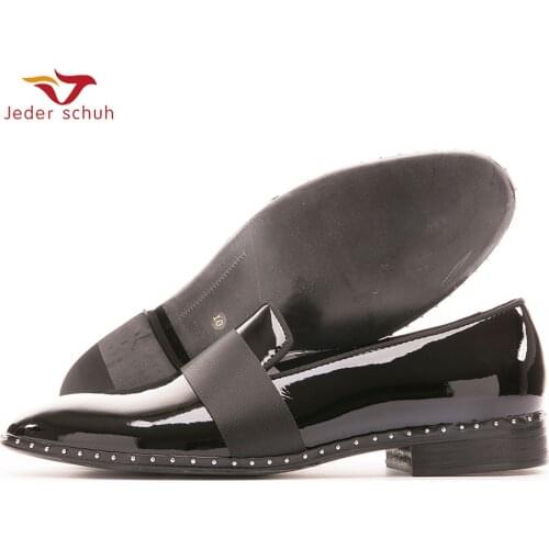 Handmade Patent Leather With Black Buckle Men Loafers Fashion Europe Luxury Brand Party And Wedding Men Dress Shoes MenS Flats