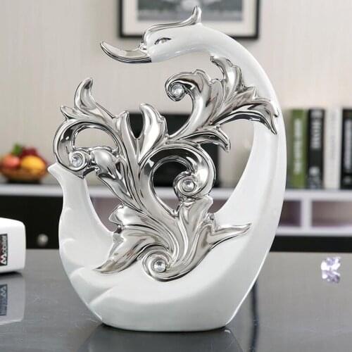 Europe Ceramic Ornaments Creative Home Furnishing Decoration Crafts Nordic Modern Minimalist Livingroom TV Cabinet Figurines