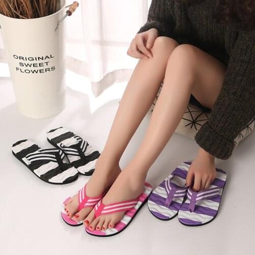 New Women Flip Flops Flat Sandals Summer Shoes Slippers Woman Beach Flip Flops for Womens Fashion Casual Ladies Shoes Wholesale