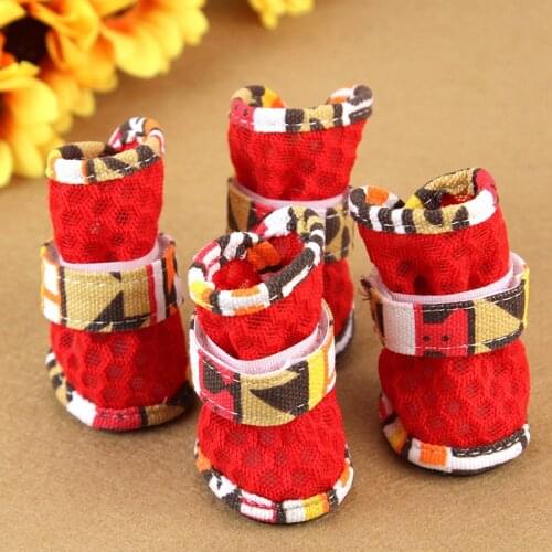 2018 New Fashion pet dog shoes Summer Mesh Boots 4Pcs dog shoes for chihuahua yorkshire skidproof dog shoes pet products XS-XL