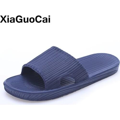 Summer Men Home Slippers Fashion Beach Shoes Unisex EVA Foam BAthroom Slippers Hotel Male Flip Flops 2020 Lovers Slides Mules