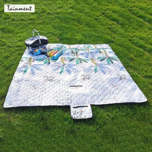 200 x 200CM Camping Mat Plaid Folding Camping Mattress Baby Climb Outdoor Waterproof Beach Picnic Blanket for Multiplayer Picnic
