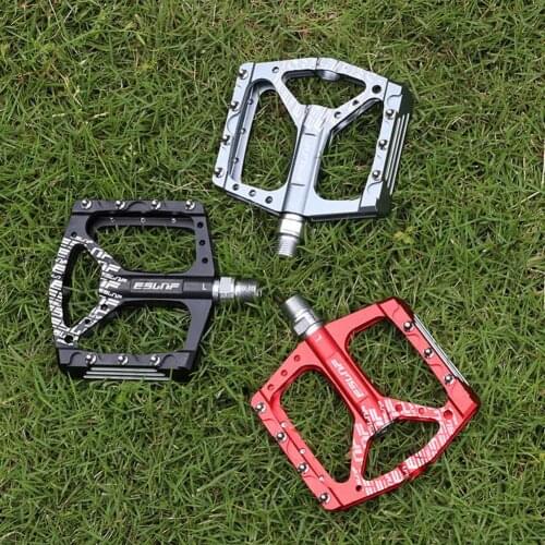 Mountain Bike Pedals Aluminum Alloy Antiskid Lightweight 9/16inch Road Bicycle Pedal Wide Flat Quick-release Riding Equipment