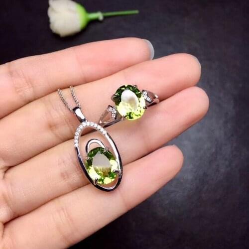 Fashion Lovely Ellipse Natural green peridot Pendant ring earrings Natural olivine Jewelry Set 925 Silver Women party jewelry
