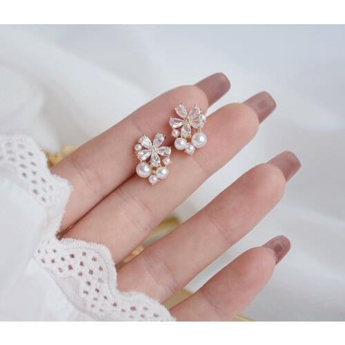 14k Gold Plated Fine Jewelry Zircon Flower Pearl French Retro Exquisite Stud Earrings for Woman Daily Simple Luxury Earring