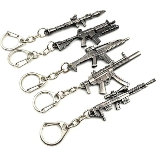 Cf Gun Model Keychain Vintage Metal Alloy Key Rings Key Holder For Player Gift CSGO Pendant Key Chain