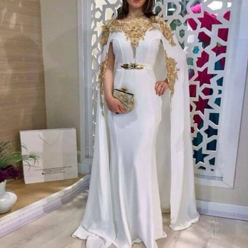 Evening Dresses O-Neck Appliques 3D Flowers Gold Lace Kaftan Arabic Muslim Prom Dress Cape Chiffon Formal Party Gown