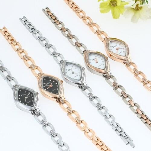 Explosion student female watch Korean fashion watch hot sale steel belt ladies watch non-mechanical quartz watch