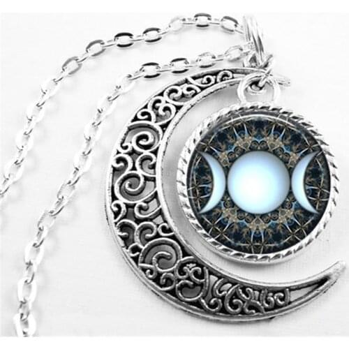Triple Moon Goddess Necklace Glass Five-pointed Star Pattern Pendant Crescent Jewelry Wiccan Fashion Accessories Ladies Gift