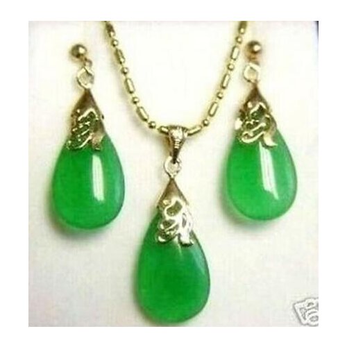 Free shipping AAA Beautiful Jewelry green jade pendant necklace earring set