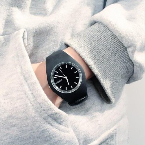 Men watch Women Cream Color Ultra-thin Fashion Gift Silicone Strap Leisure Watch Geneva Sport Wristwatch Womens Jelly Watches