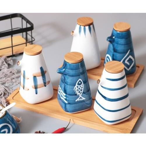 Japanese Style Oil Vinegar Sauce Pot Dispenser Soy Bottle Tank Ceramic Gravy Boat Seasoning Pepper Spices Jar Kitchen ToolsLA169