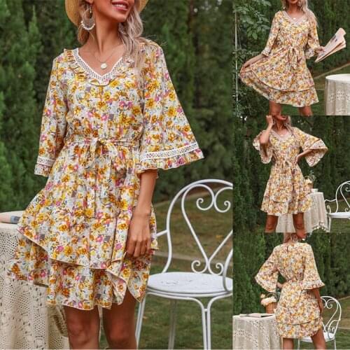 WomenS V-Neck Flared Sleeves Print Stitching Lace Ruffled Dress