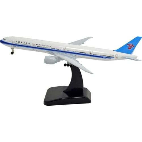 TANG DYNASTY(TM) 1:400 Standard Edition Boeing B777 China Southern Airlines Metal Airplane Model Plane Toy Plane Model