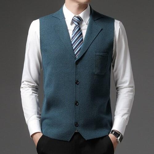 New 2021 Mens Blazer Sweater Coat Autumn Sleeveless Buttons Up Sweater Office Male Knitwear Solid Color Knit Cardgian Vest