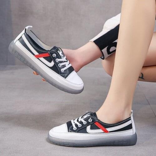 White Shoes Female 2021 Autumn New Leisure Wild Shoes Breathable Non-slip Shoes Student Flat Lace-up Sneakers Women