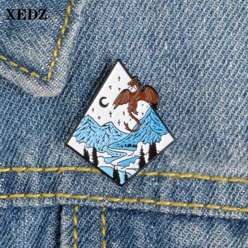 XEDZ Starry Wings Dragon Enamel Pin Moonlight Landscape Landscape Forest Painting Badge Clothes Bag Lapel Pin Jewelry Brooch