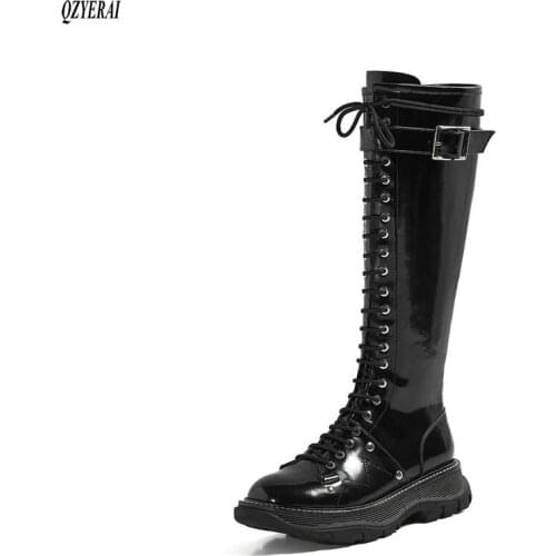 2020 New Autumn/winter Martin boots women Genuine leather fashion The locomotive female boots