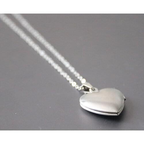 1 glossy love heart frame pendant necklace stainless steel smooth locket pendant ladies man jewelry photo box necklace