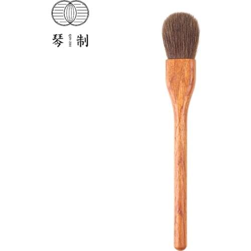 QINZHI Professional Handmade Make Up Brush 03 Flat Round Blush Brush Soft Red Squirrel Hair Makeup Brushes