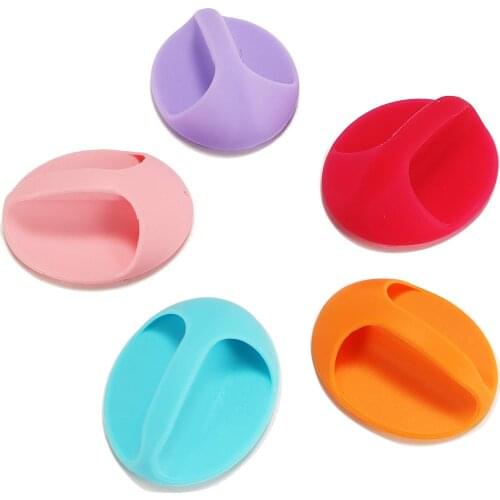 5Pcs Super Soft Silicone Face Cleanser and Massager Brush Manual Facial Cleansing Brush Handheld Mat Scrubber For Dry Skin