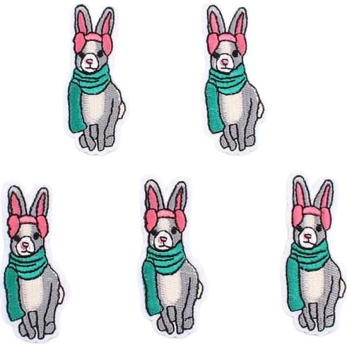 10pcs/lot Cartoon Rabbit Patches Iron On Embroidery Animal Stickers DIY Jeans Coats Sewing Appliques badge Garments Accessories