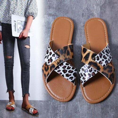 Slippers Women 2021 Brand Summer Large Size Slippers Ladies Slides Solid Casual Sandals Flats Outside Beach Leopard Slippers 42