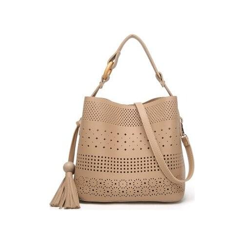 All-match Hollow Shoulde Handbags Women 2020 Summer New Two-Piece Female Bags Fashion Wooden Beads Fringed Ladies Messenger Bags