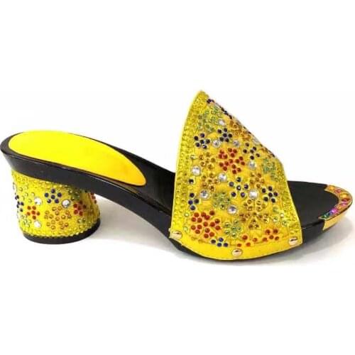 Hot sale yellow rhinestone women shoes with crystal decoration flower style african shoes for dress V53-1,heel 7.5CM