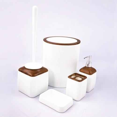 Bathroom Set 5 Pieces Wooden Pattern Stylish
