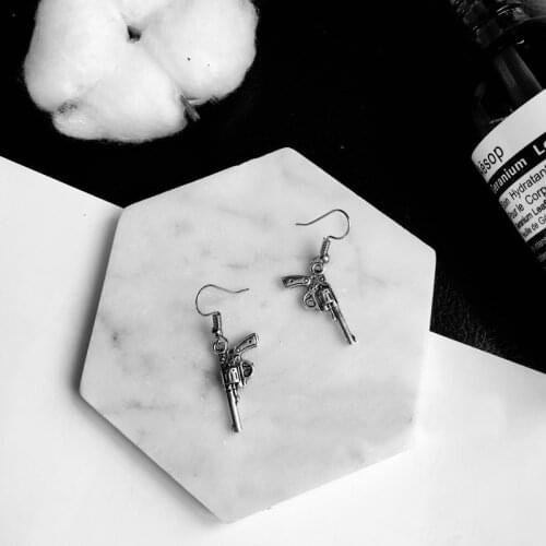 Best selling game M16 novelty items AK47 weapon pendant earrings small accessories M4A1 sniper earrings 8 styles of gifts