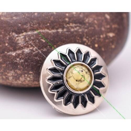 10pcs 20mm Silver Daisy Flower Carved Leathercraft Belt Accessories Fastener Saddle Tack Bridel Turquoise Concho Screwback