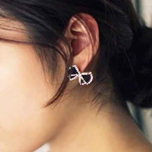 Cheap Fashion Style Korea Imported Black White Bow Earrings Crystal Earrings