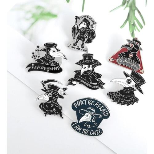 2021 Plague Doctor Crow Series Pin Cartoon Creative Punk Crow Alloy Brooch Gift for Nurse Friends Denim Backpack Badge Wholesale