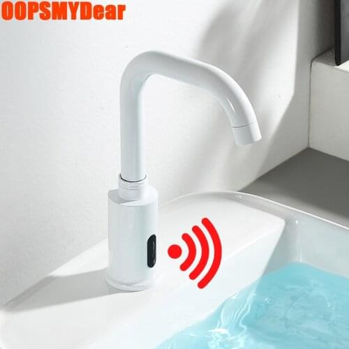 Automatic Touchless Faucets Bathroom Smart Infrared Motion Sensor Tap Deck Mount White Battery Grifo Modern Black Copper Kraan