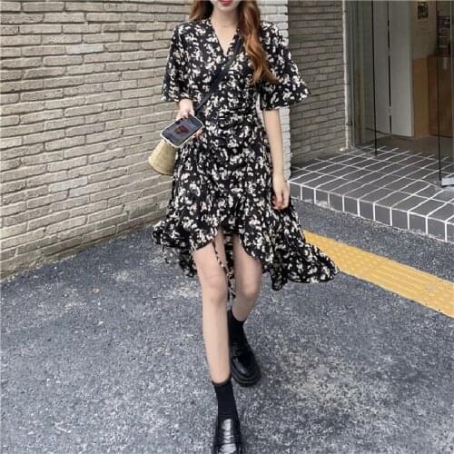 Oversized Black Floral Skirt Female 2021 New Summer Korean Fashion All-Match Irregular Vintage V-Neck Chiffon Dress Woman A665
