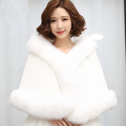 2019 Fashiob Women Winter Wraps and Capes and Ponchos Warm Faux Fur Women Shawl