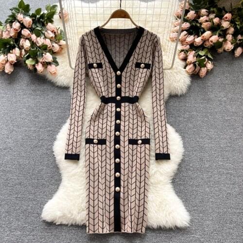 Banulin 2021 Autumn Winter Buttons Retro Sweater Dress Causal Women V-Neck Geometric Pattern Knitted Slim Sheath Bodycon Dress