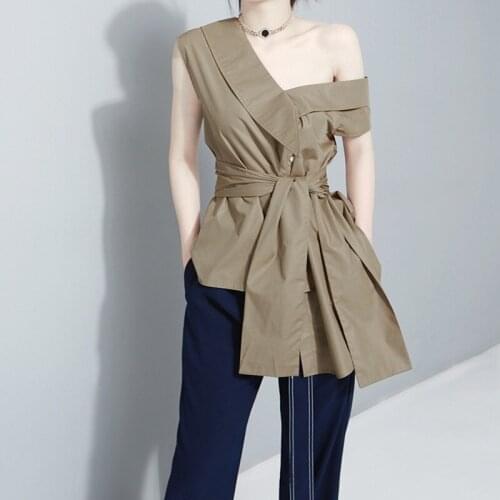 2021 New Arriaval Asymmetrical Black One Shoulder Women Bow Bandage Shirts Summer Kakhi High Street Solid Sleeveless Tops