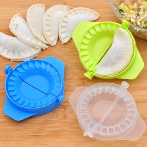Plastic Dumpling Molds Hand Dumpling Moulds Chinese Food Jiaozi Maker Dough Press Dumpling Pie Ravioli Maker Kitchen Gadgets