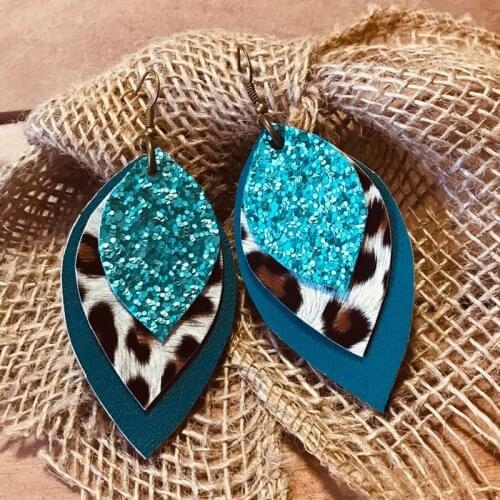 New Arrival Europe and America Retro Leaf Leopard Print Leather Earrings Personality Multi-layer Sequined Pu Earrings Wholesale