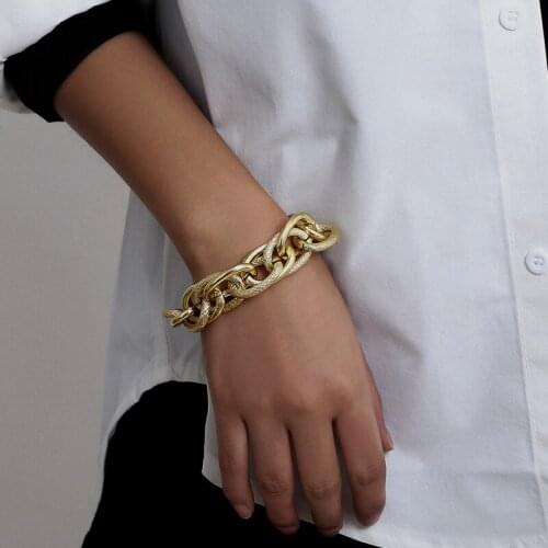 Charm Bracelets Fashion Jewelry For Women Couple Bracelet Elegant Hip Hop Star Hollow Water Ripple Chain Variety Combination